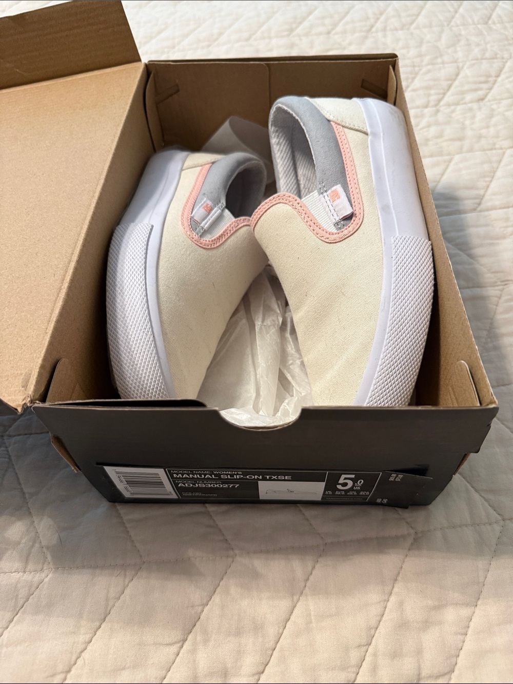Like new! DC Slip-On Sneakers in Cream with Pink Trim